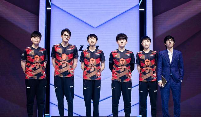 绍郭艾伦时 绍郭艾伦时