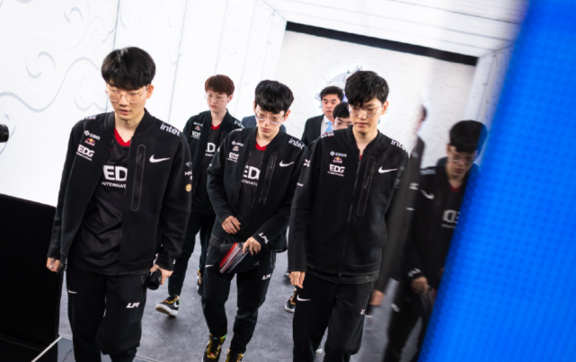 可以看出 可以看出